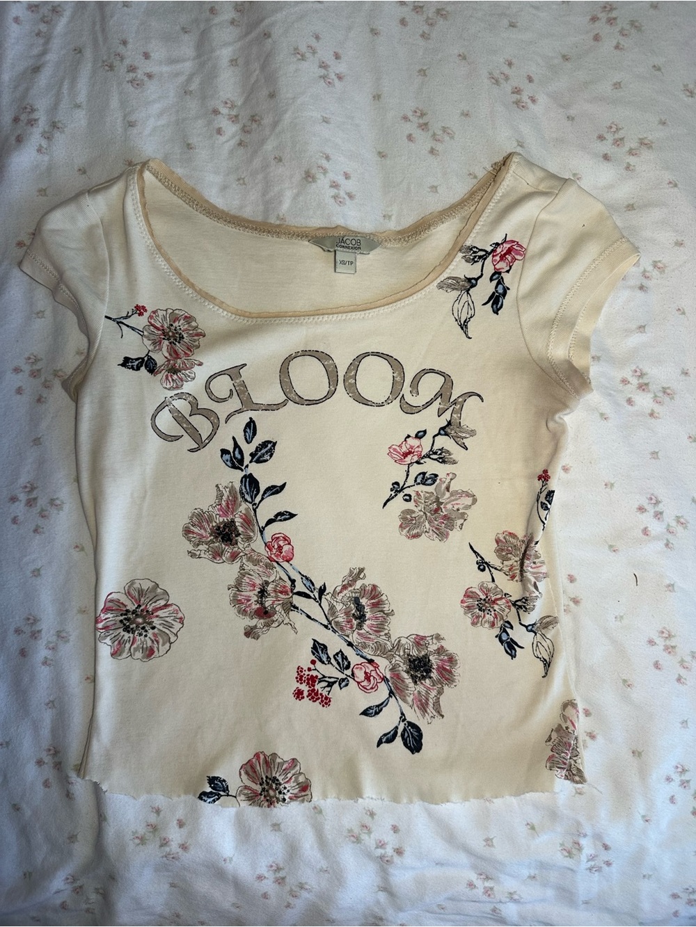 Jacob Cream Floral 'BLOOM' Short Sleeve Tee with Pink & Navy Accents